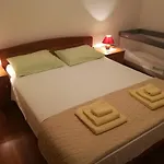 Eugen Apartment