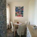 Eugen Apartment *