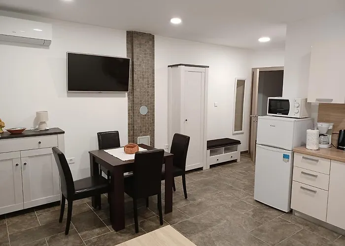 Eugen Apartman Rtina
