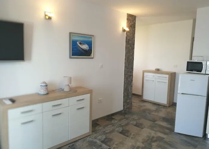 Eugen Apartman *