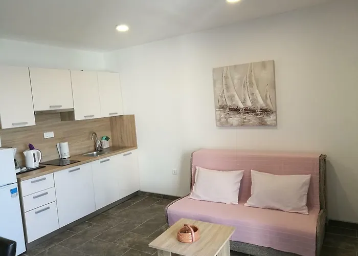Eugen Apartman *