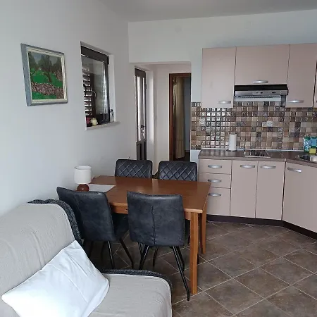 Appartement Eugen Rtina