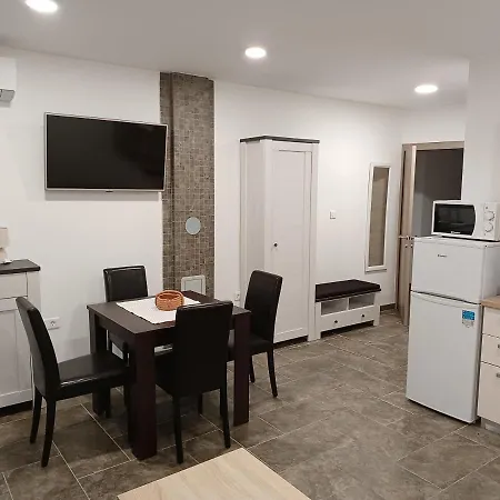 Eugen Apartment Rtina